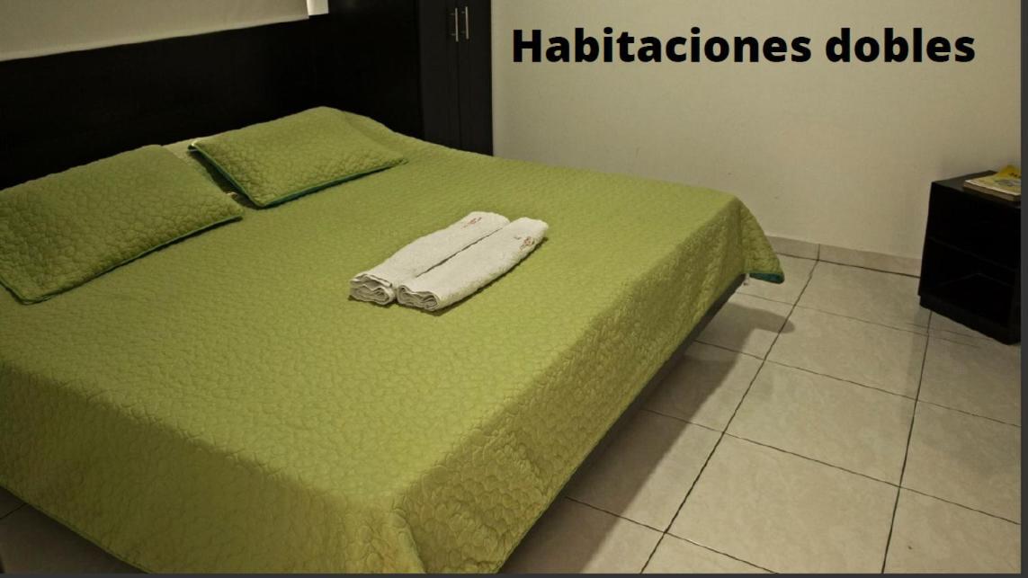 Hotel Centro Real San Gil Esterno foto