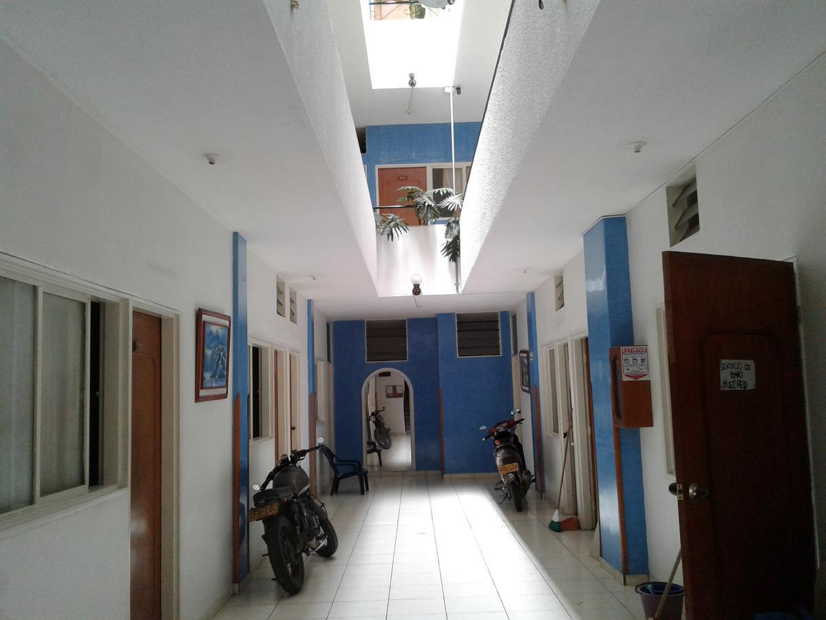 Hotel Centro Real San Gil Esterno foto