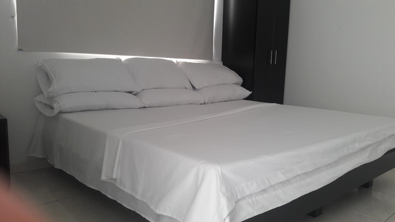 Hotel Centro Real San Gil Esterno foto